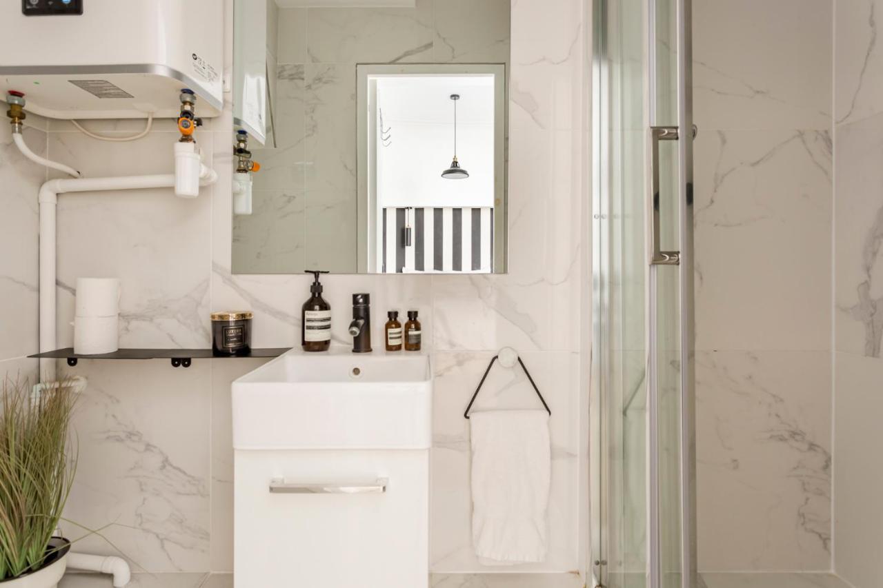 Edwin Suites Париж Экстерьер фото
